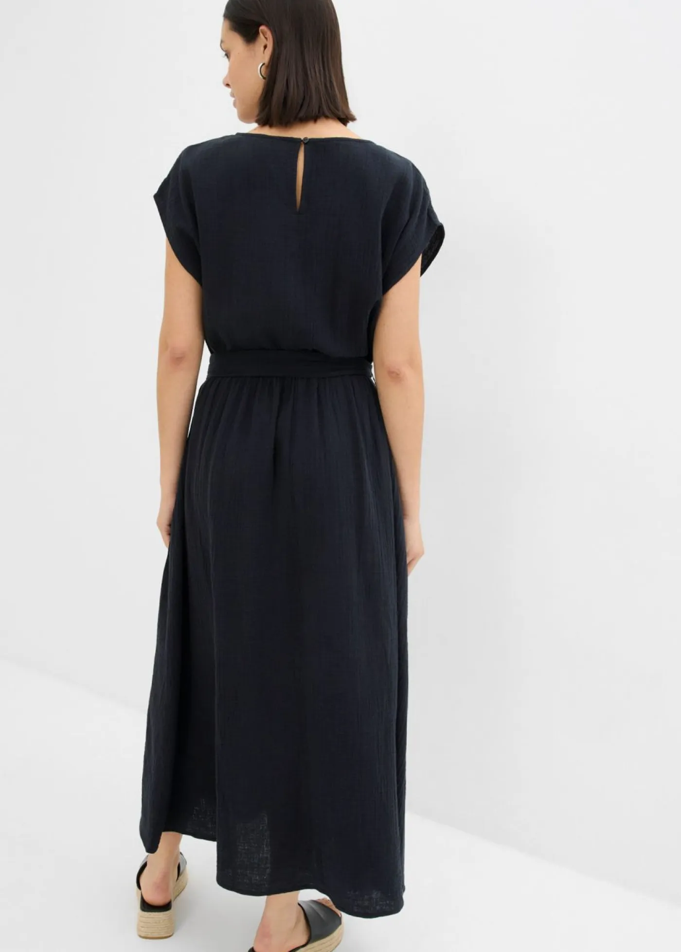 bonprix bonprix Vestidos>Vestido midi de algodón puro Negro