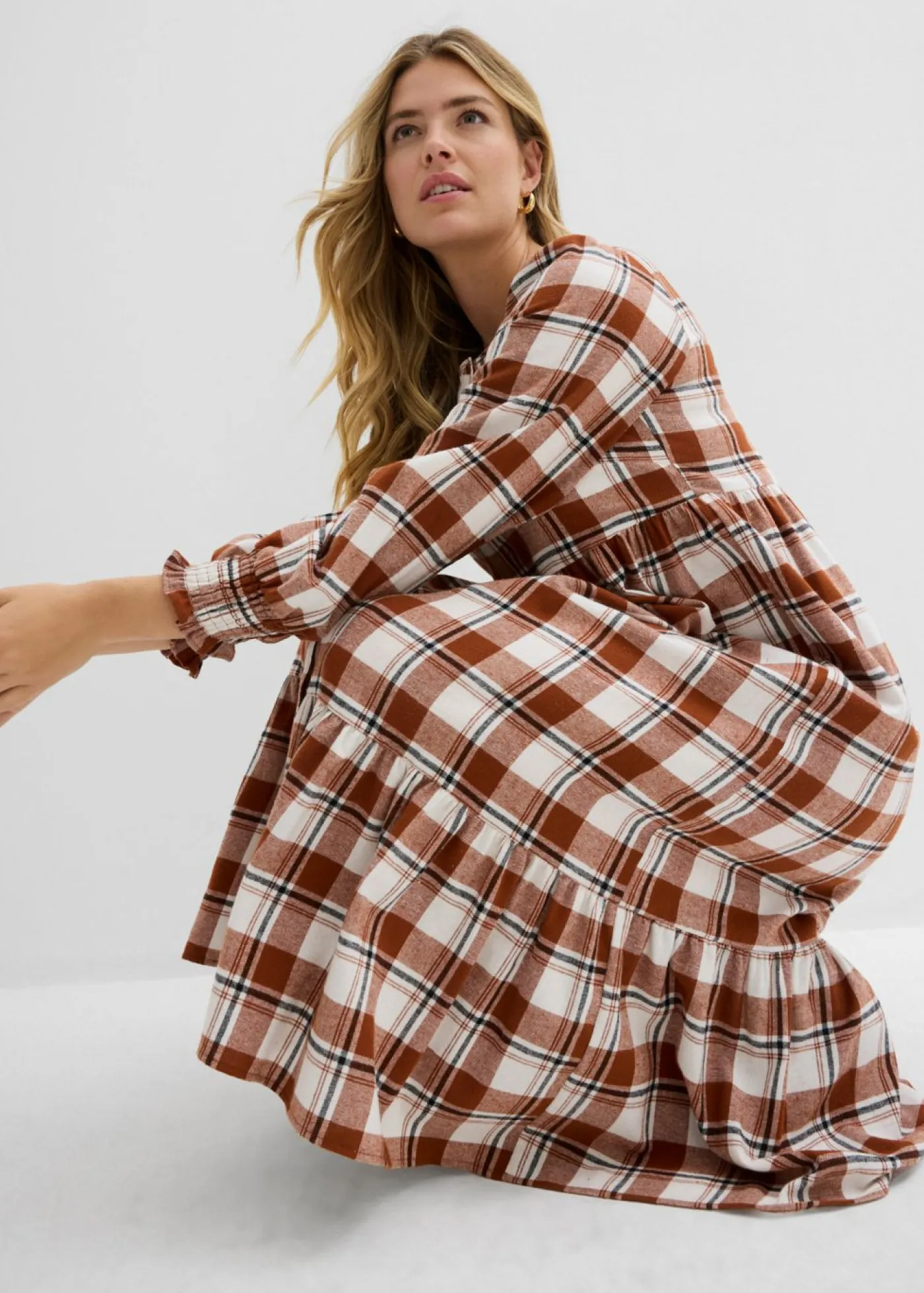 bonprix bonprix Vestidos>Vestido midi de franela marrón ladrillo a cuadros