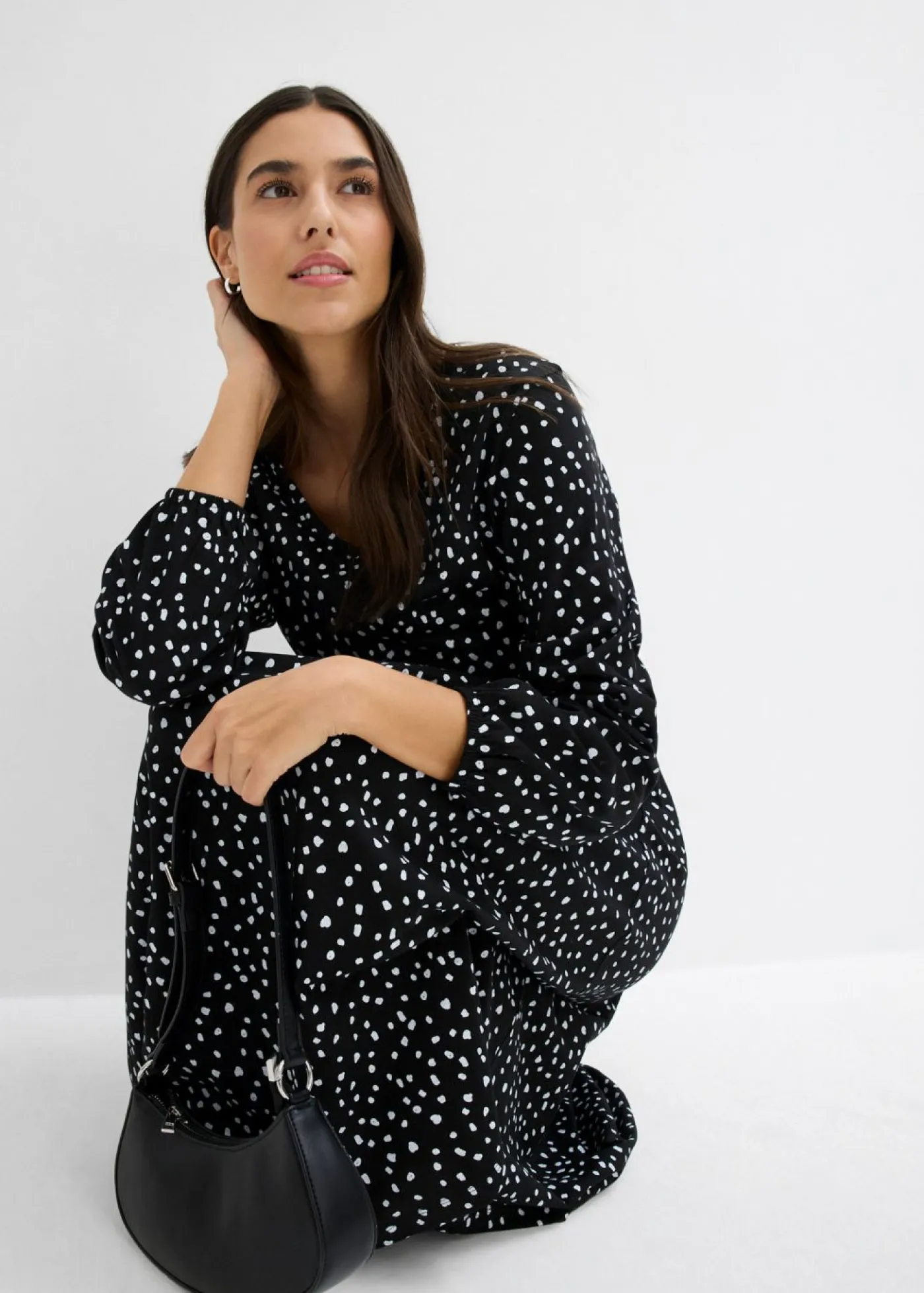 bonprix bonprix Vestidos>Vestido midi de punto de algodón negro-blanco lana topos