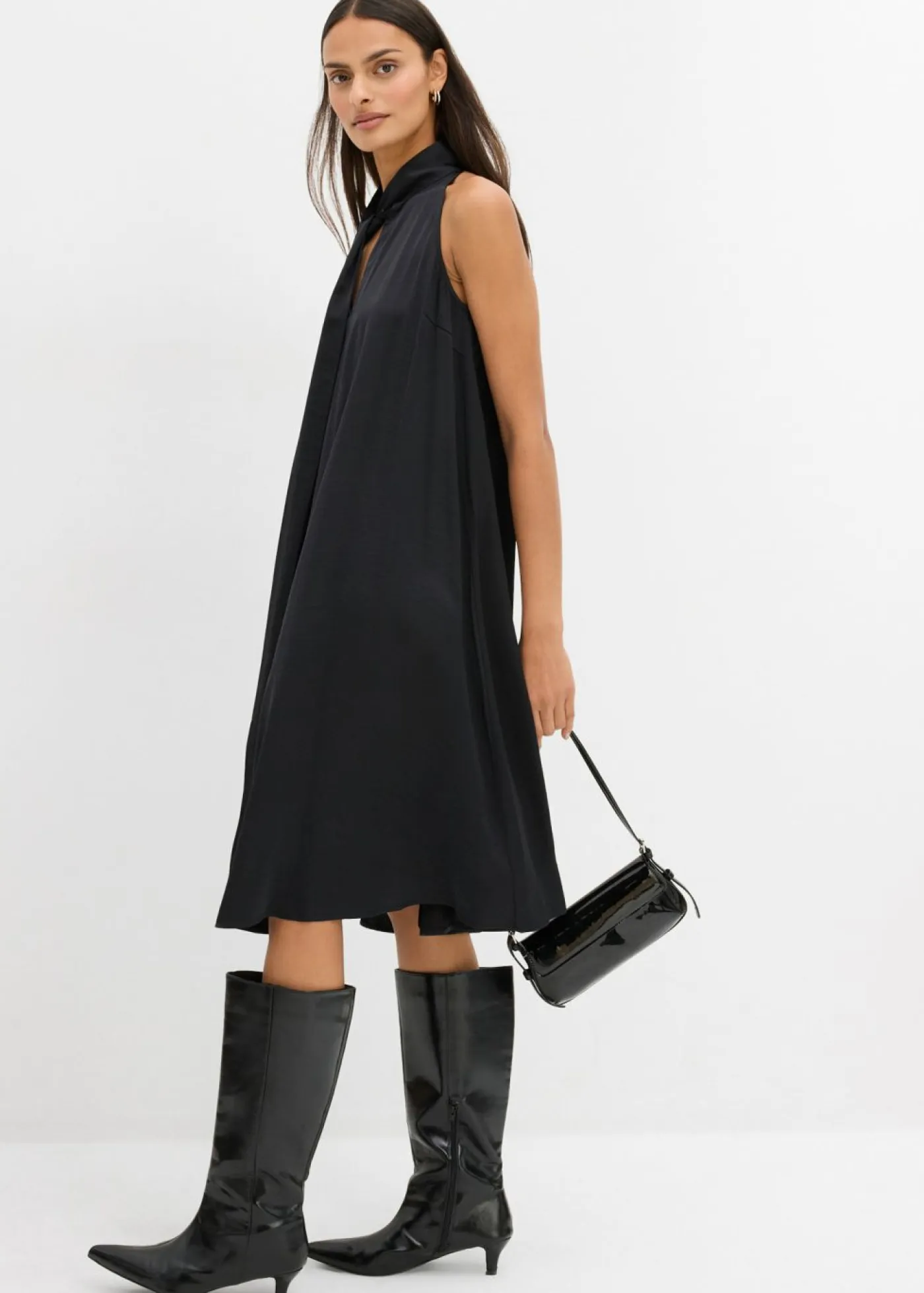 bonprix bonprix Esenciales|Vestidos>Vestido midi de satén de mezcla de viscosa Negro