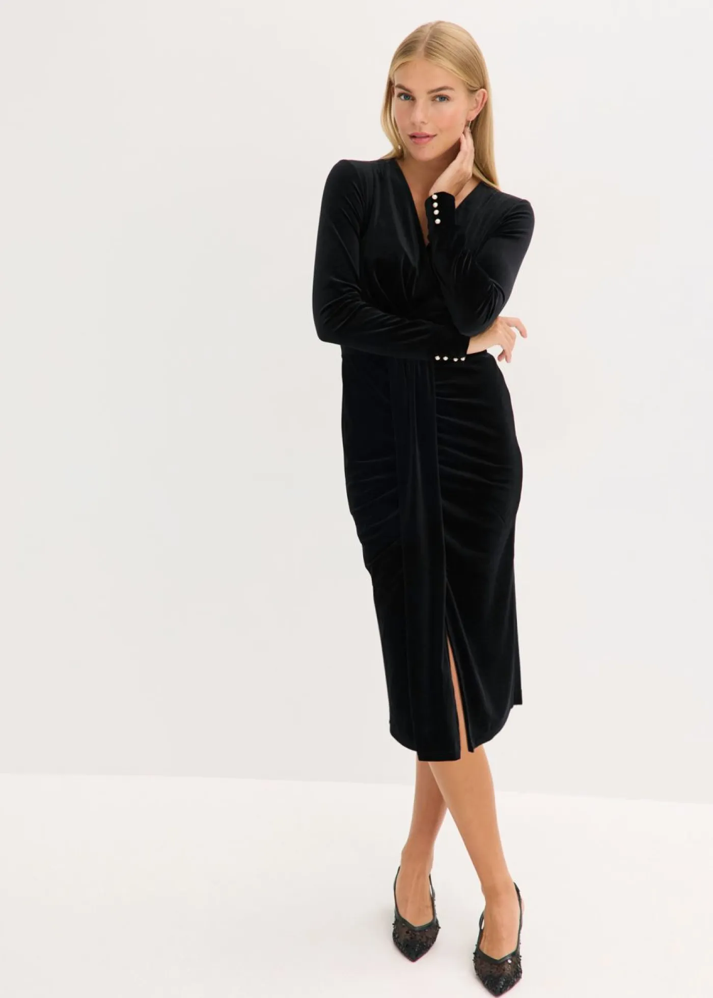 bonprix bonprix Vestidos>Vestido midi de terciopelo fluido Negro