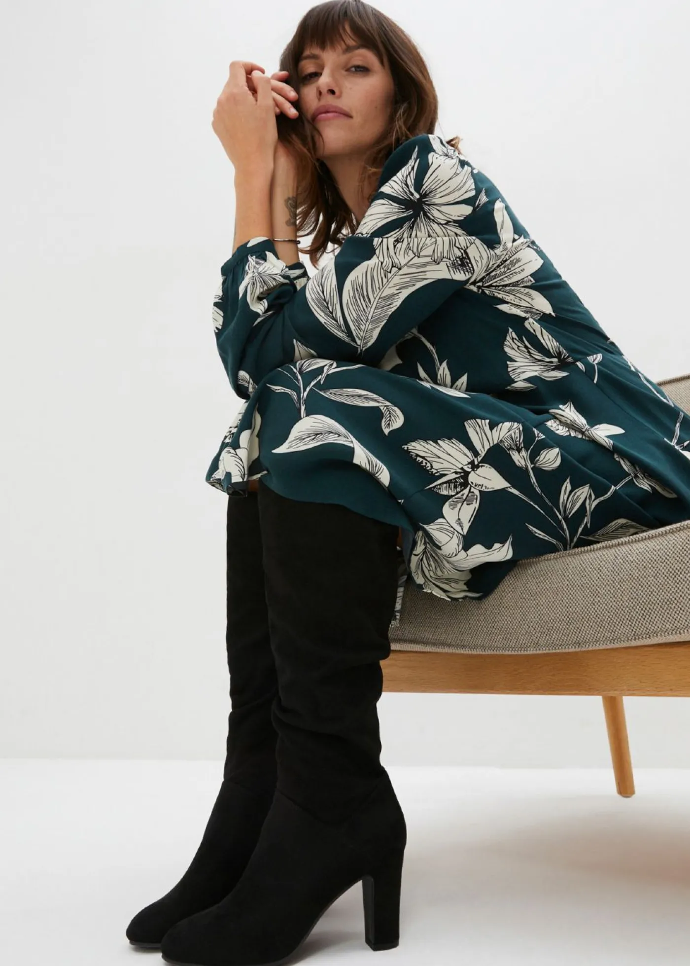 bonprix bonprix Vestidos>Vestido oscilante de viscosa Verde intenso