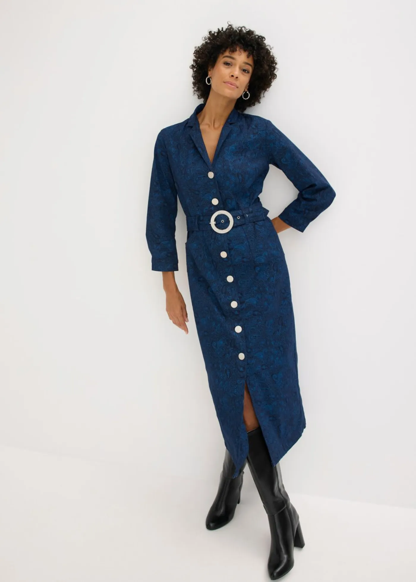 bonprix bonprix Vestidos>Vestido tipo americana con falda acampanada Azul marino-índigo claro