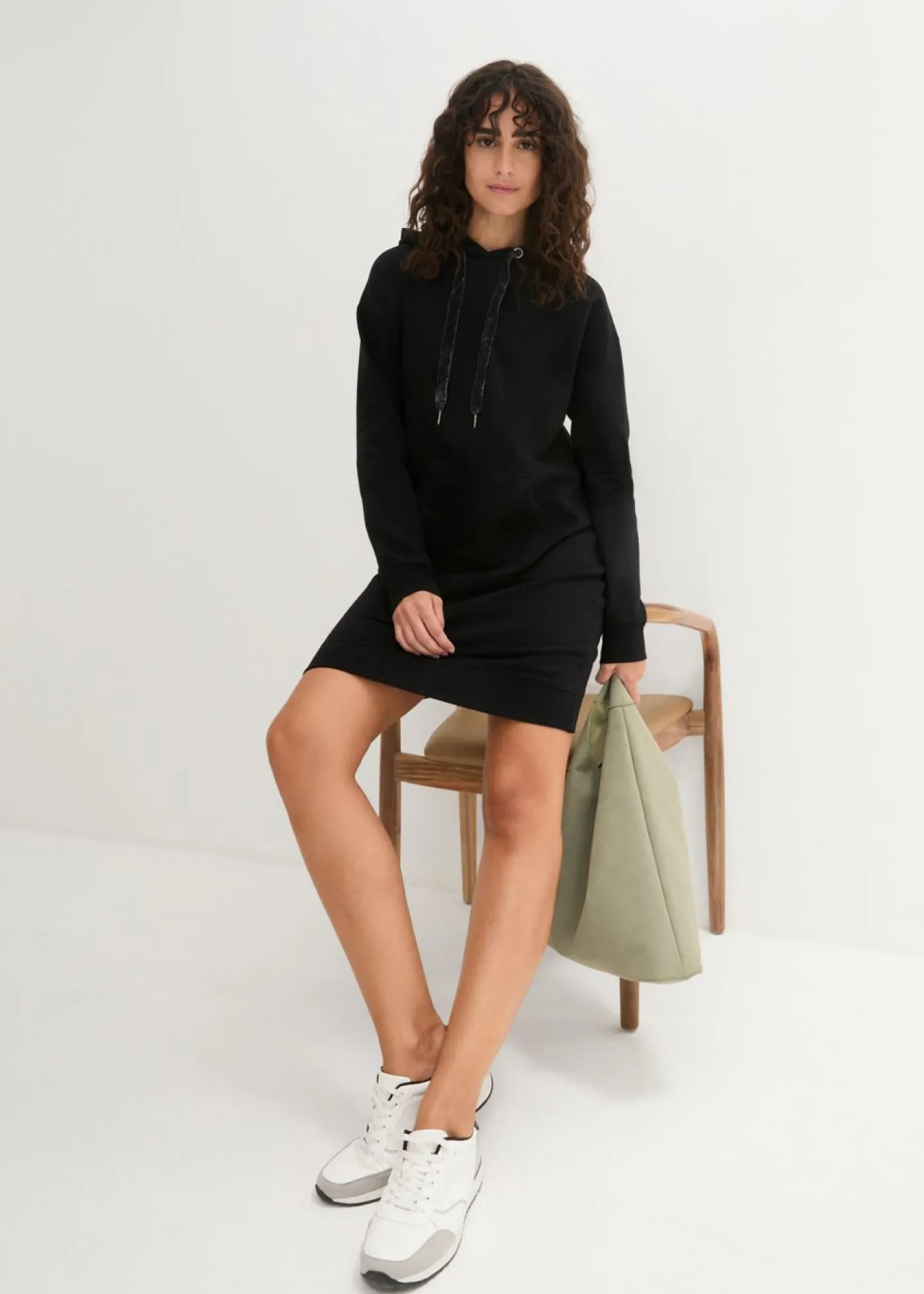 bonprix bonprix Básicos|Ropa Cómoda>Vestido tipo sudadera de algodón puro Negro