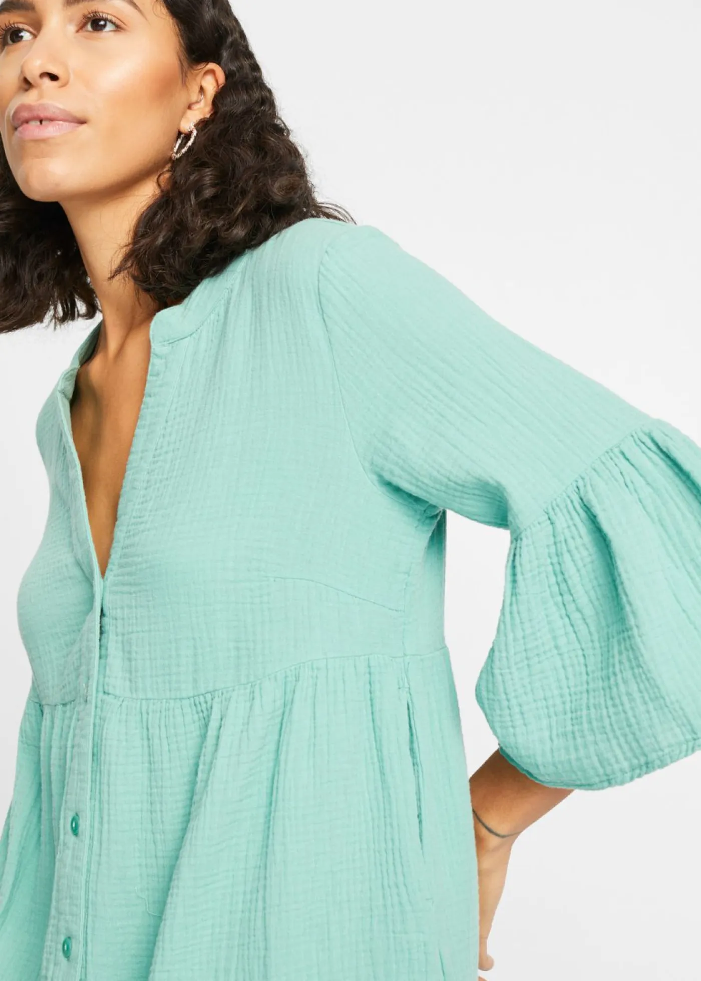 bonprix bonprix Vestidos>Vestido tipo túnica de muselina verde salvia