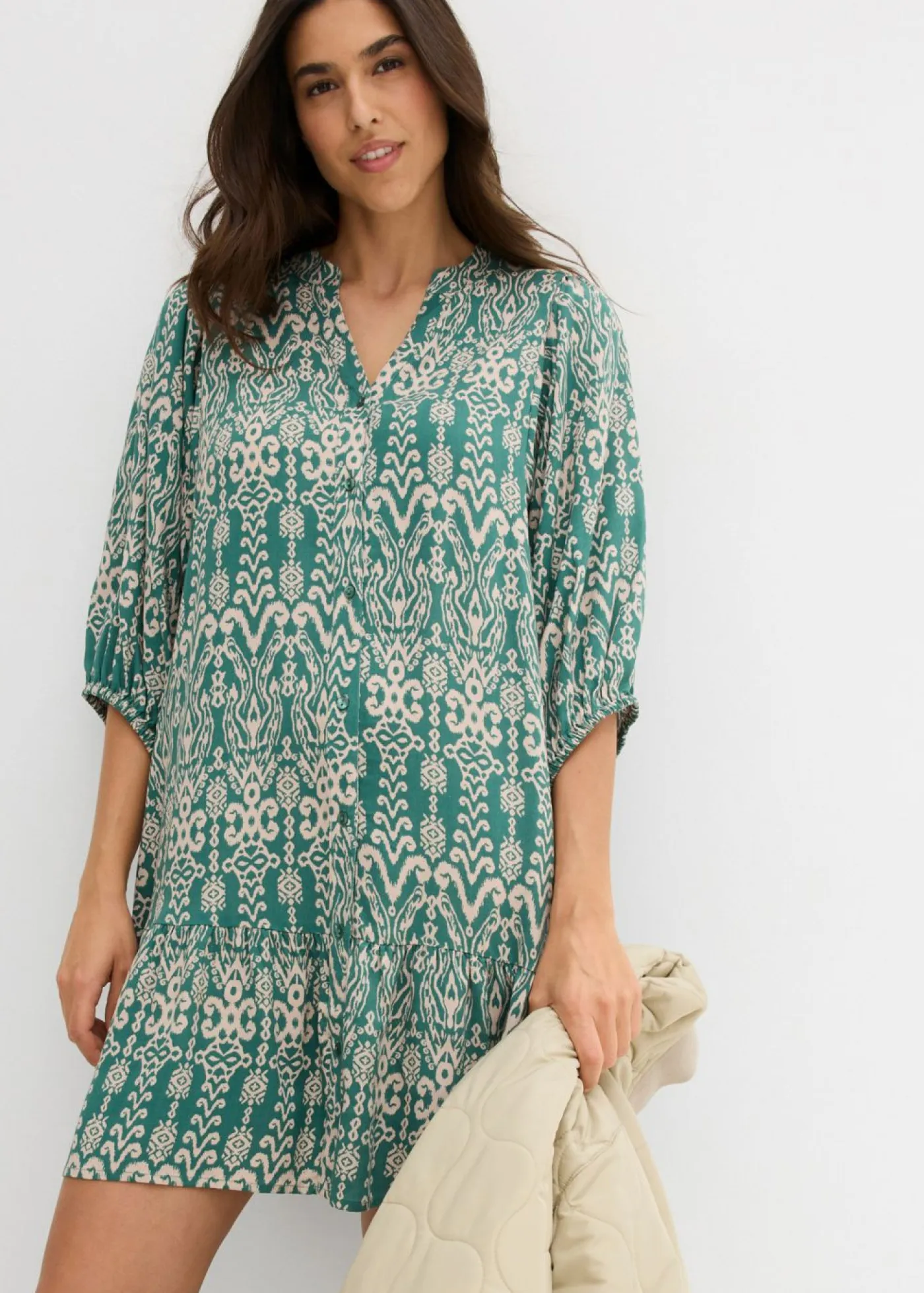 bonprix bonprix Vestidos>Vestido tipo túnica de viscosa suave verde-beige tiza