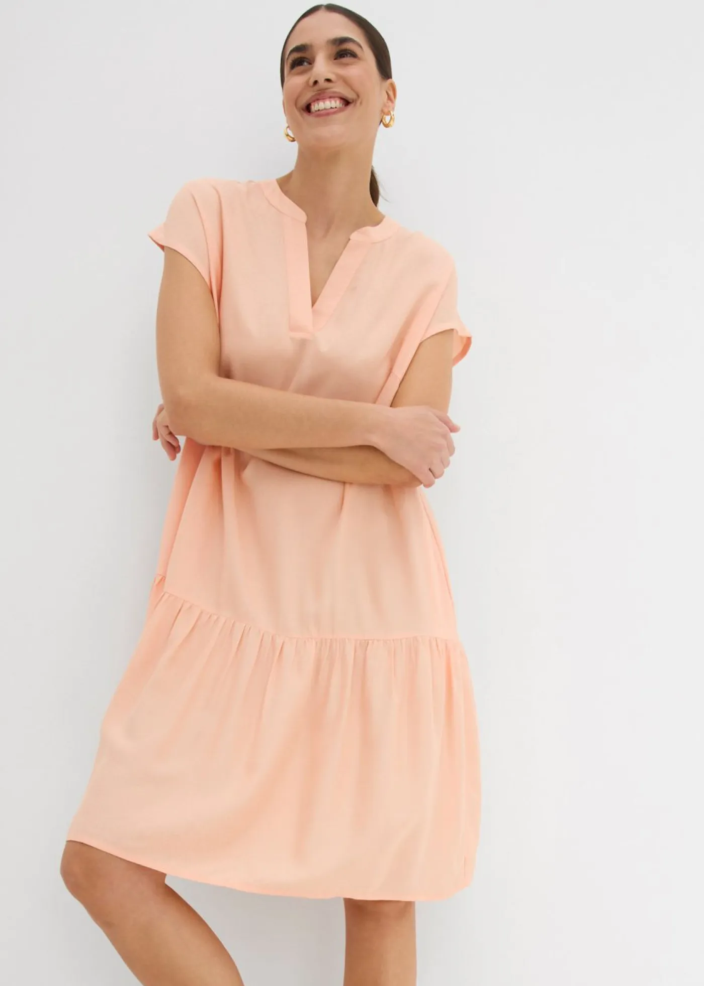 bonprix bonprix Vestidos>Vestido tipo túnica de viscosa fina Melocotón