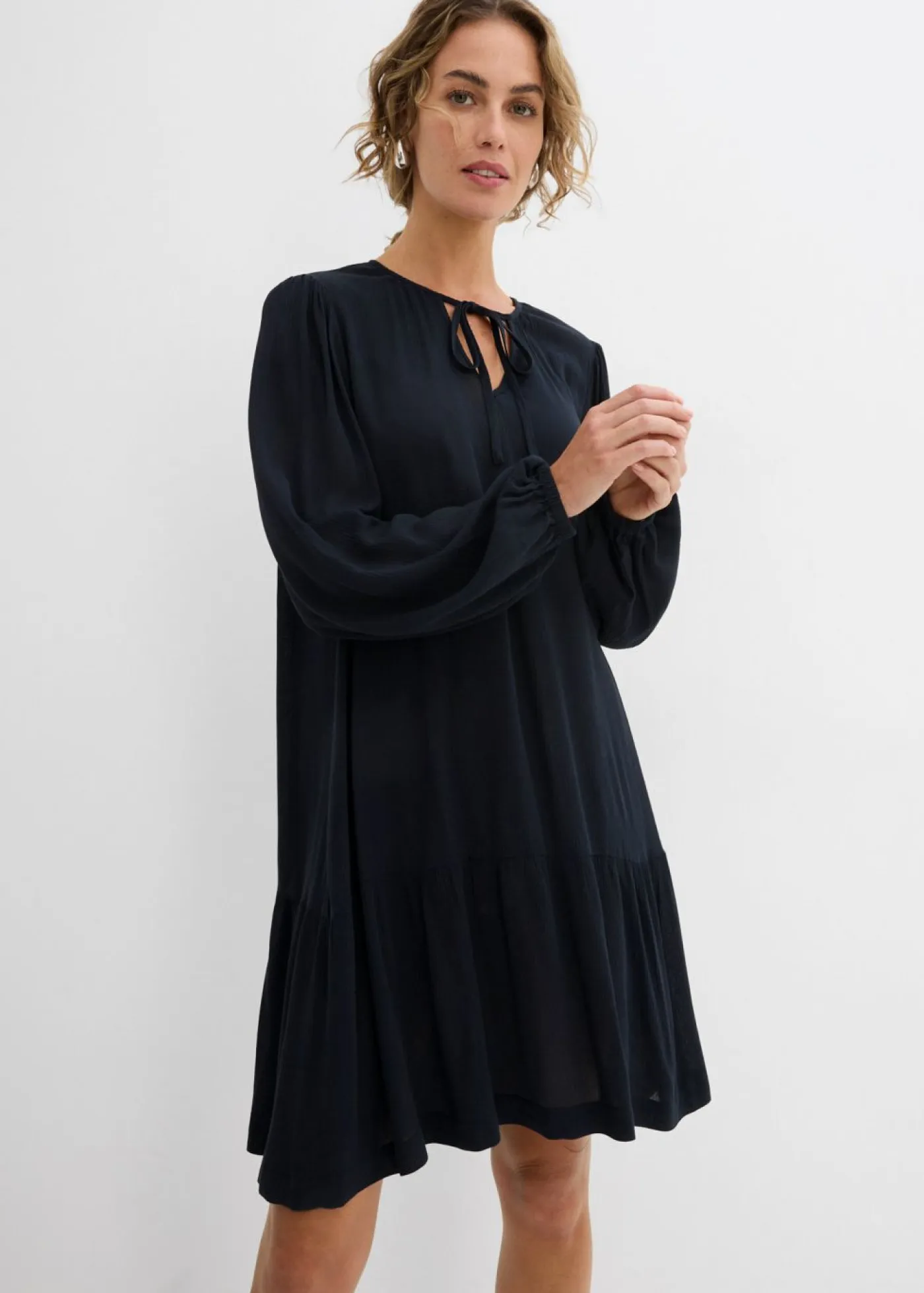 bonprix bonprix Vestidos>Vestido tipo túnica de viscosa fluida Negro