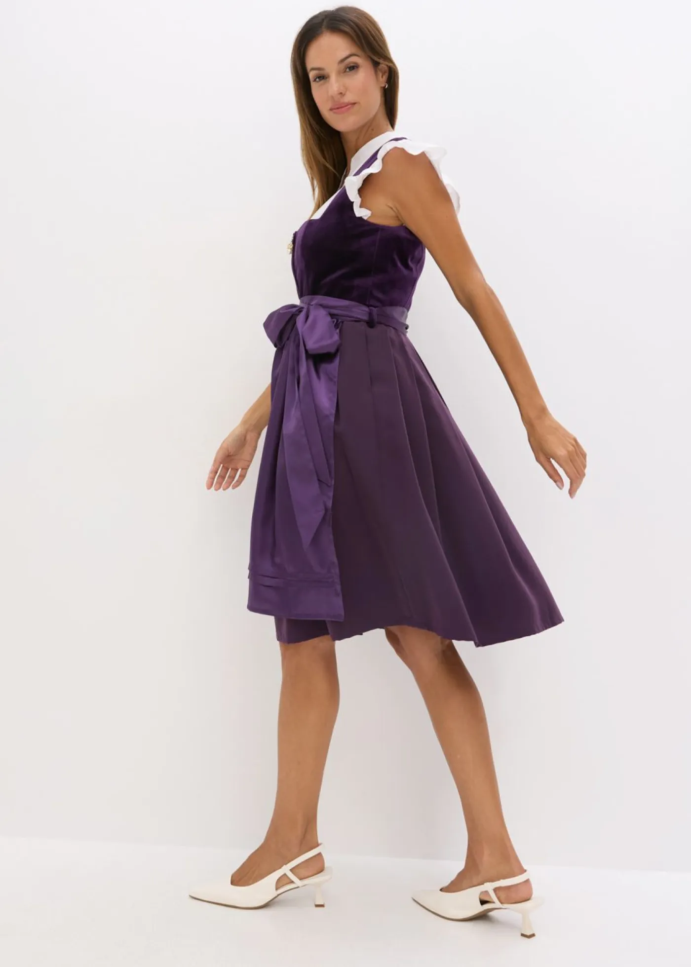 bonprix bonprix Vestidos>Vestido tirolés con terciopelo y largo midi (2 piezas) Lila oscuro