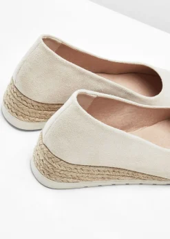 bonprix bonprix Zapatos De Salón>Zapatos de cuña Beige
