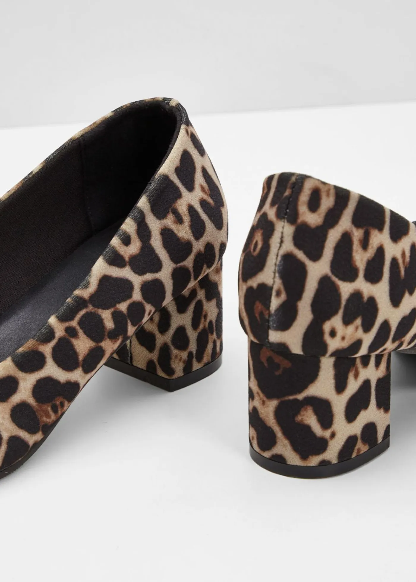 bonprix bonprix Zapatos De Salón|Novedades>Zapatos de salón con aspecto animal estampado leo beige