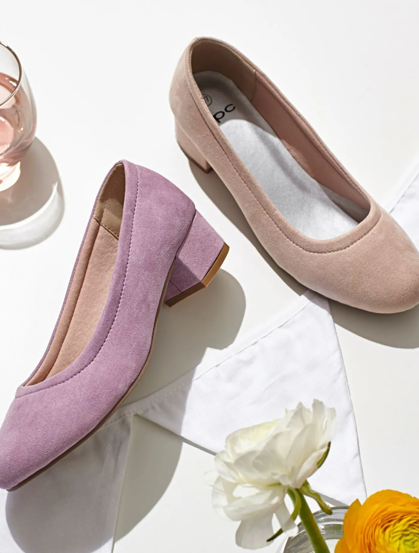 bonprix bonprix Tendencias·Zapatos Veganos|Tendencias·Fiesta>Zapatos de tacón con tacón ancho Beige