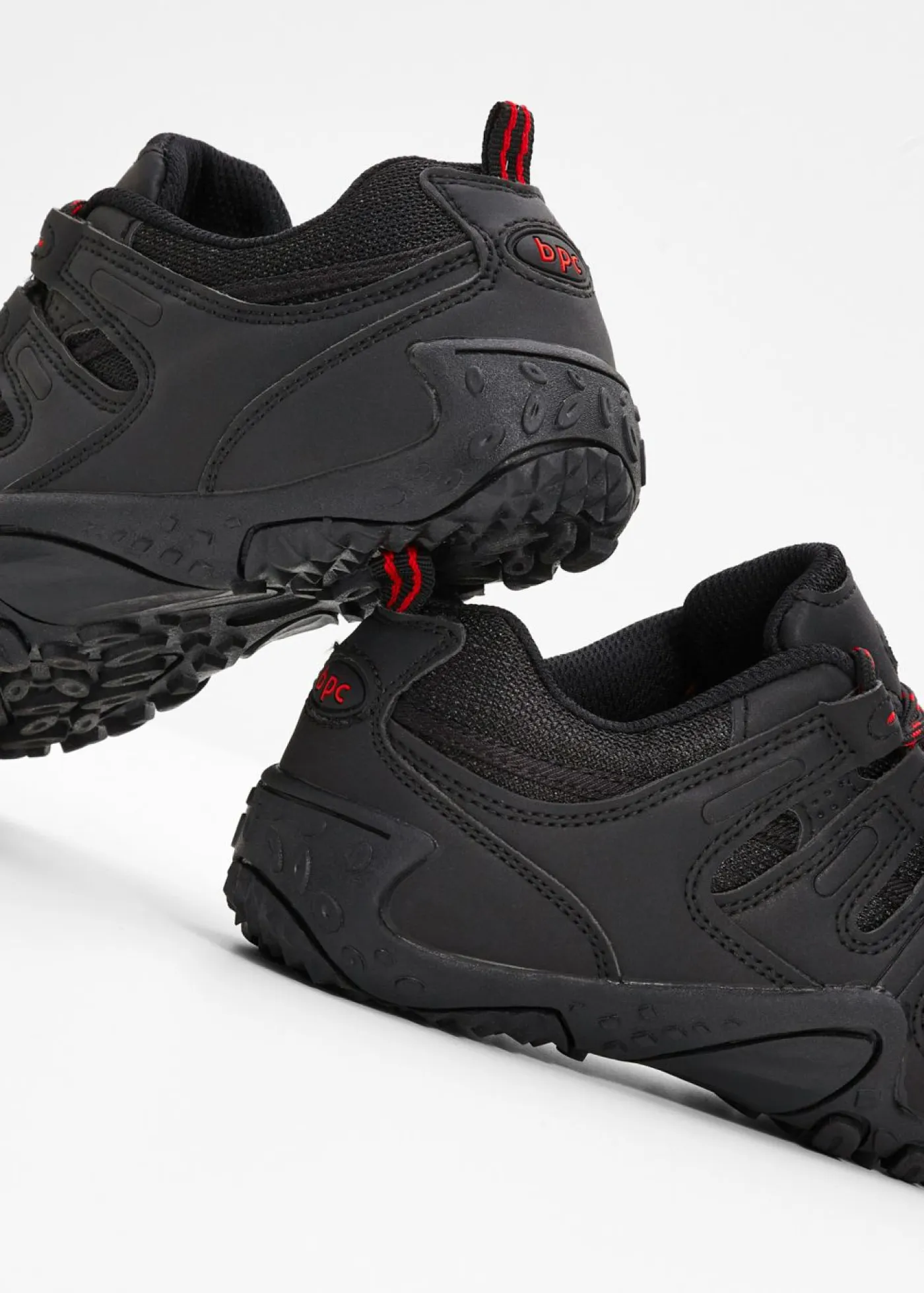 bonprix bonprix Zapatillas|Tendencias·Zapatos Veganos>Zapatos de trekking Negro